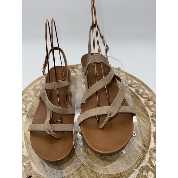 Kelly And Katie Strappy Flat Sandals Flip Flop Toe Wedge Size 9 Tan Brown Buckle - Picture 3 of 7